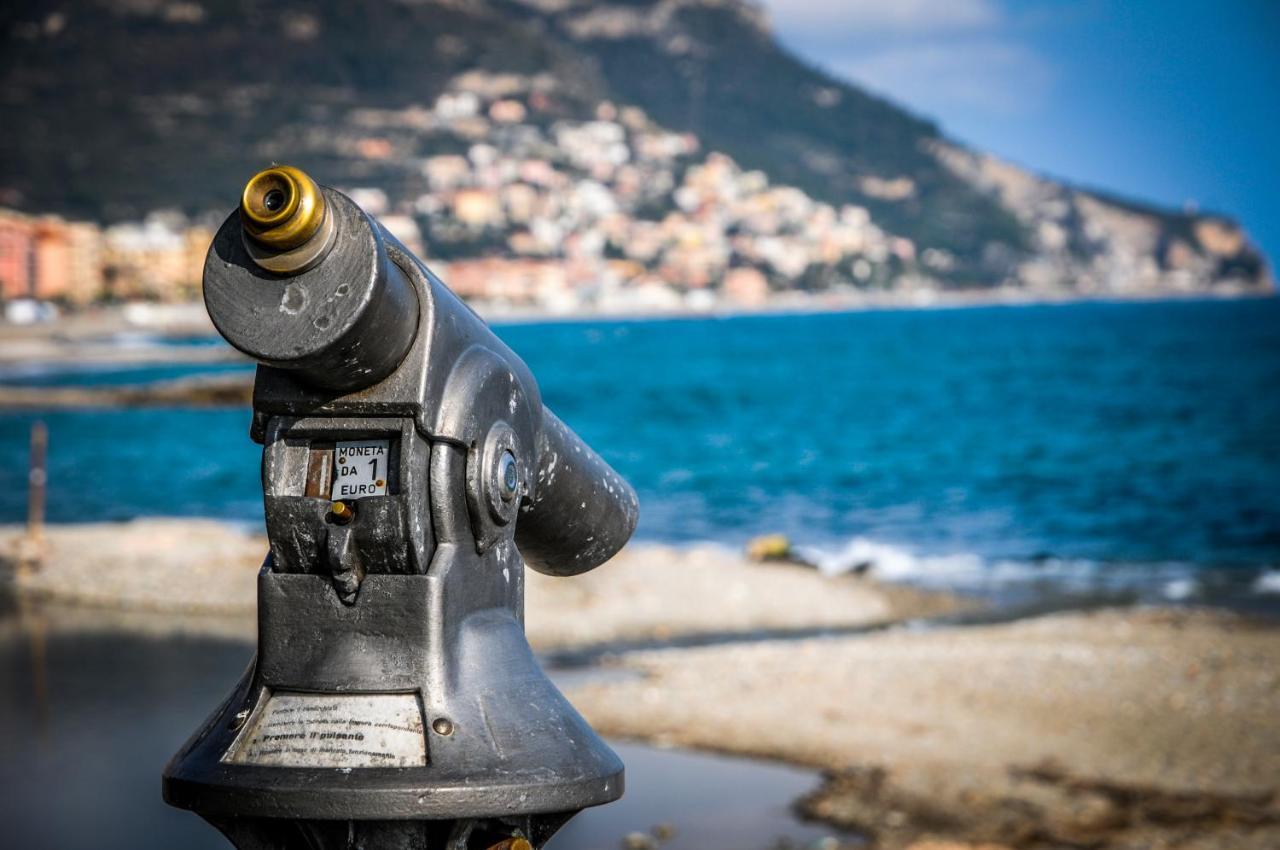 I Love Pietra Ligure Buitenkant foto